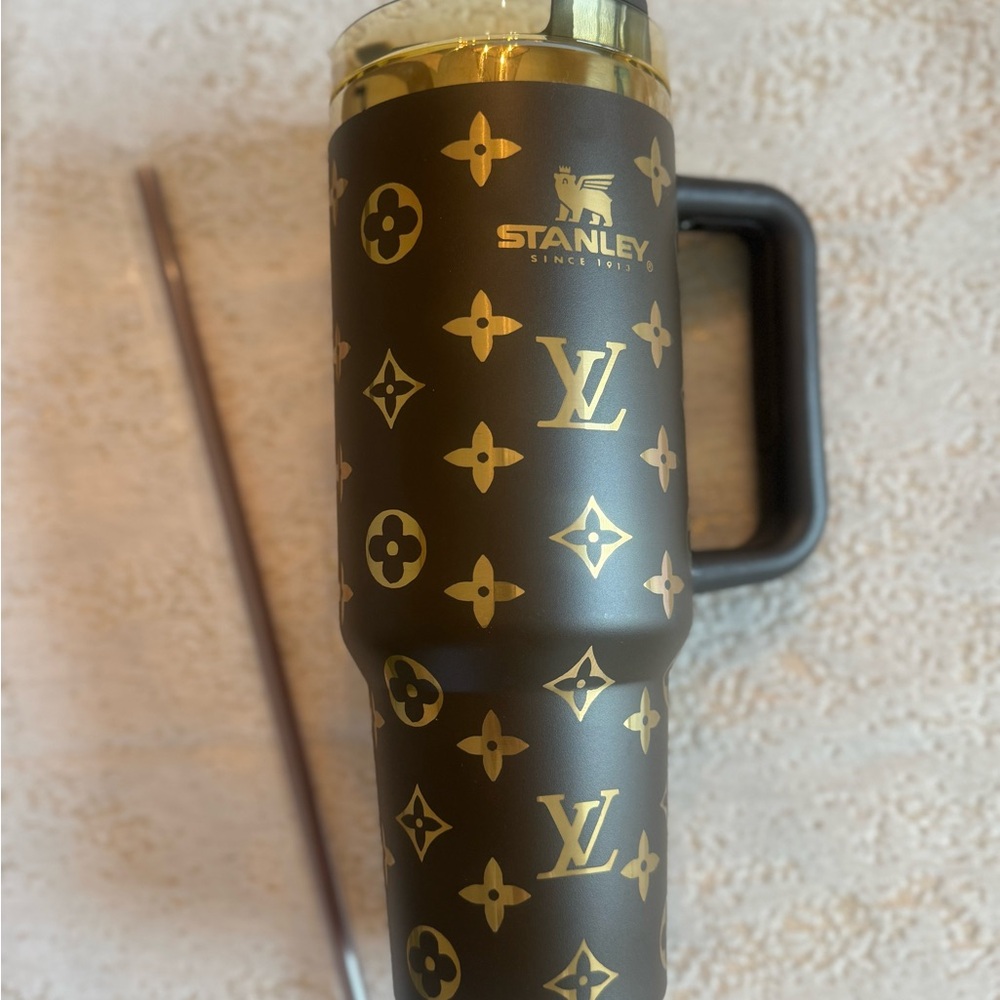 Stanley Flowstate Tumbler with Handle